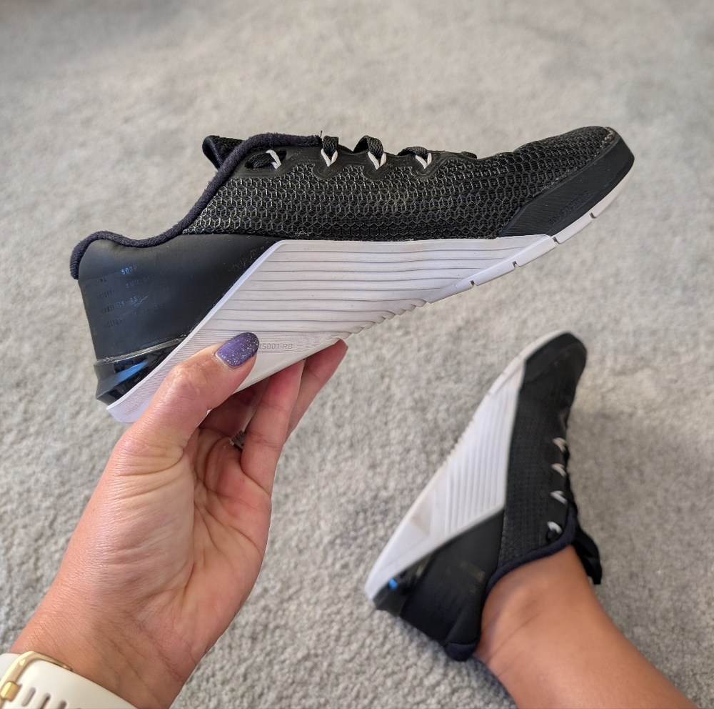 Women's Nike Metcon 5 Size 6.5